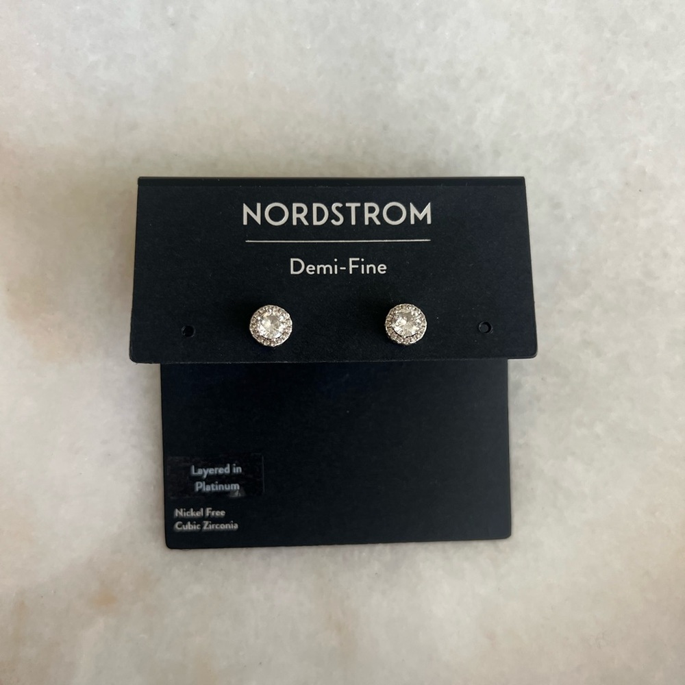 Nordstrom Stud Earrings Silver Classic Semi Fine Timeless Style